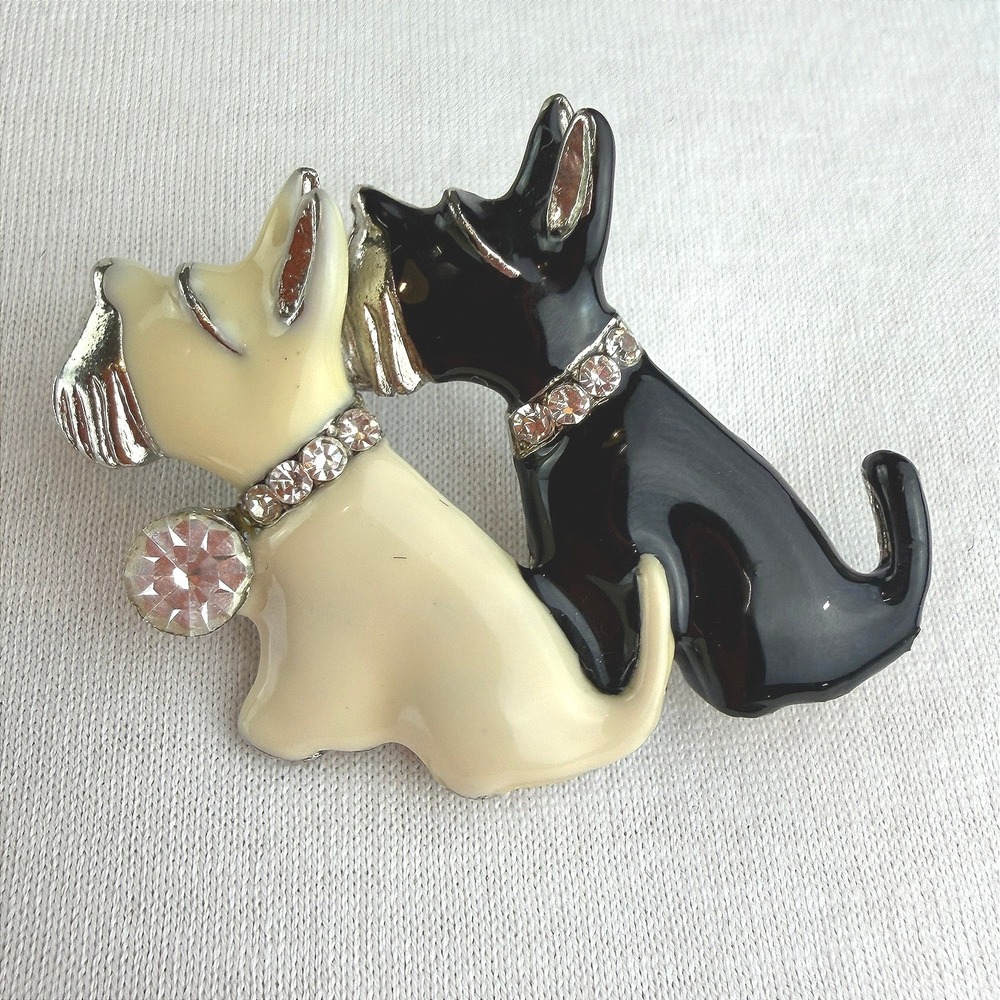 Vintage Scottie‎ Brooch Dog Pair Rhinestone Enamel Pin Scottish Terrier Siblings